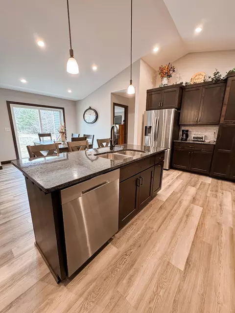 Kitchen - 1707 17th St NW, Willmar, MN 56201 photo 1 of 5