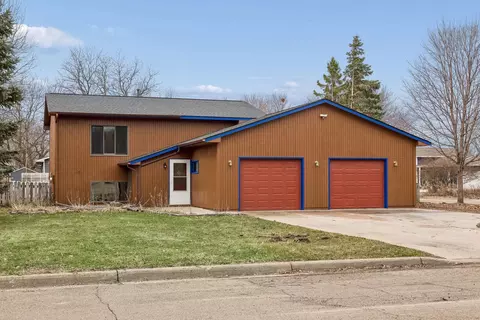 300 Aster Dr, Northfield, MN 55057