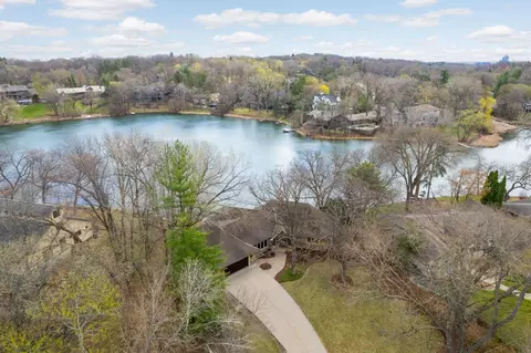 6801 Dakota Trl, Edina, MN 55439