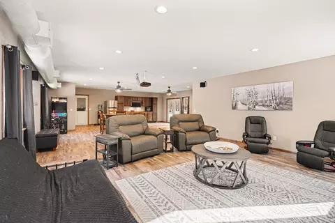 Living - 4576 Echo Ln, Stacy, MN 55079 photo 3 of 5