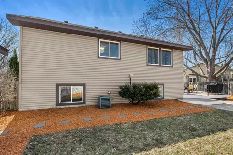 11009 Rhode Island Cir N, Champlin, MN 55316 photo 30