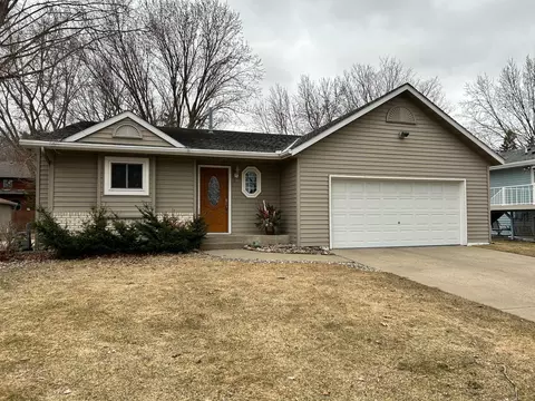 811 3rd Ave N, Sartell, MN 56377