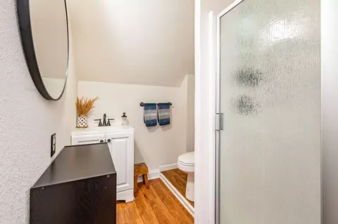 Bath - 1452 5th Ave, Windom, MN 56101 photo 2 of 2