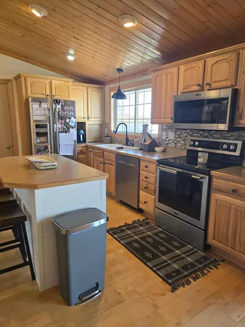 101 2nd Ave SW, Young America, MN 55397