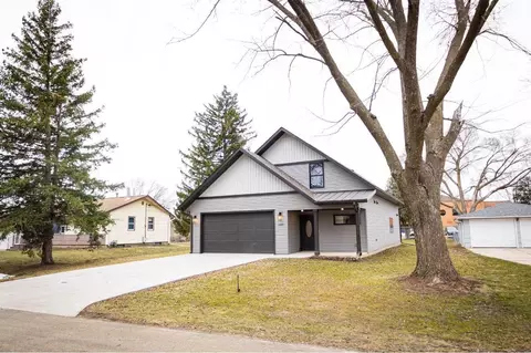 1609 25th St SE, Rochester, MN 55904