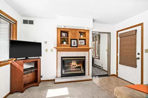 Living - 114 Pine Ridge Rd, Esko, MN 55733 photo 3 of 4