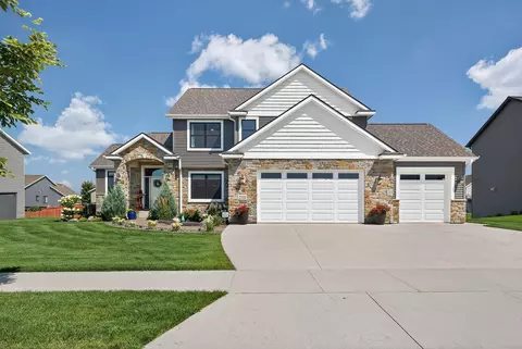 2333 Orion St SW, Rochester, MN 55902