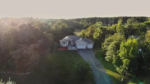 27230 Bayshore Dr, Isanti, MN 55040
