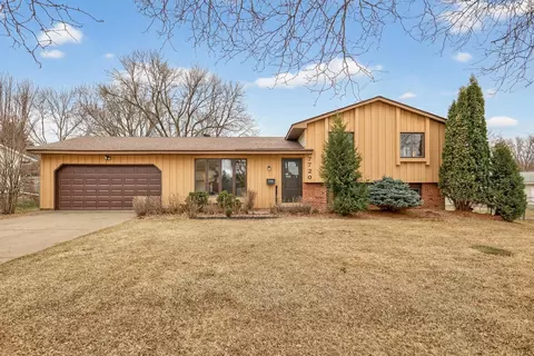 7720 Irish Ave S, Cottage Grove, MN 55016