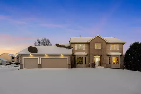 4290 Cottonwood Ln N, Plymouth, MN 55441