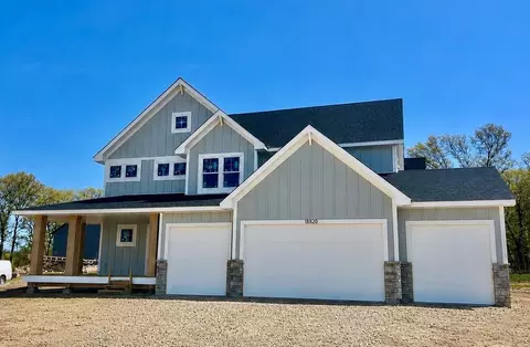 18820 Ixonia Ave, Lakeville, MN 55044