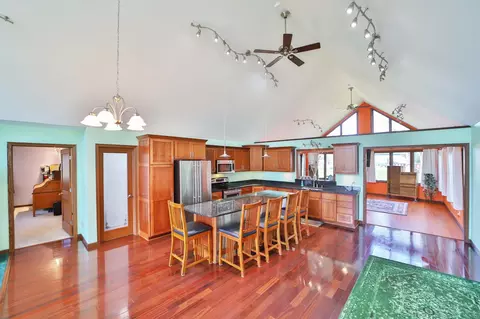 Kitchen - 6733 Church Rd, Brainerd, MN 56401 photo 2 of 3