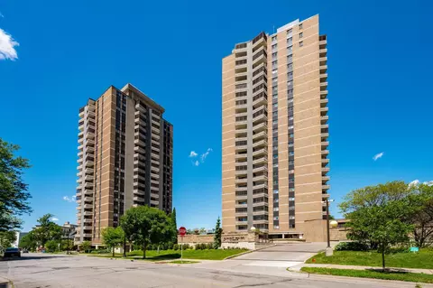400 Groveland Ave #809, Minneapolis, MN 55403
