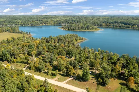 5298 Scenic Lake Dr, Akeley, MN 56433
