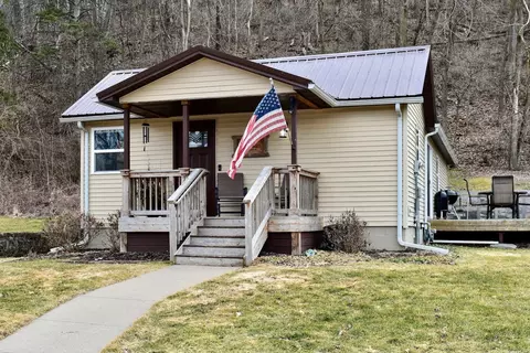 116 N Money Creek St, Rushford, MN 55971