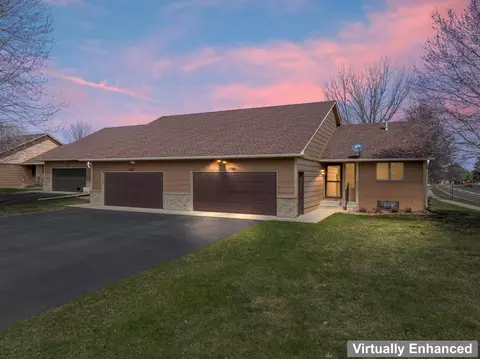 1700 Humphrey Ct, Northfield, MN 55057
