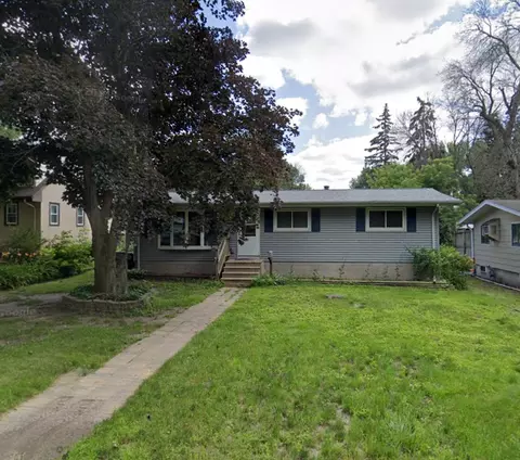 2668 4th Ave E, North Saint Paul, MN 55109