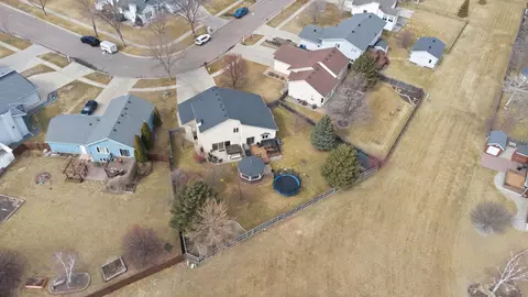 View/Area - 2846 33rd St S, Fargo, ND 58103 photo 7 of 9