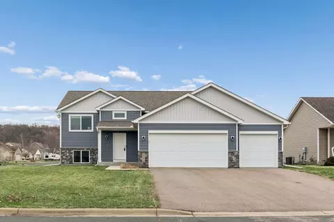 1192 Farmers Ln, Belle Plaine, MN 56011