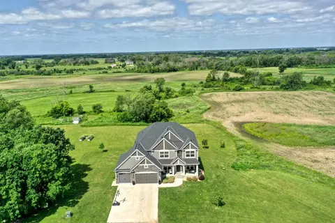 18340 Forest Rd N, Forest Lake, MN 55025
