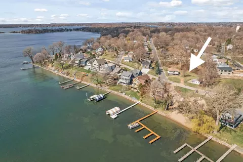 4528 Aberdeen Rd, Mound, MN 55364