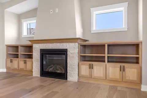 Living - 5815 Echo Rd, Shorewood, MN 55331 photo 9 of 10