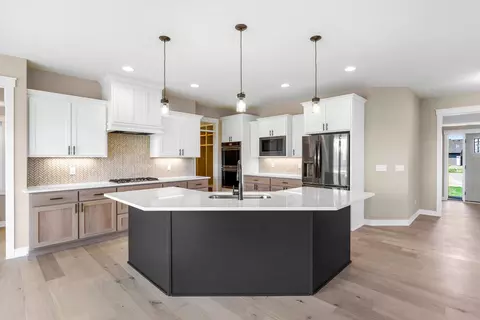 Kitchen - 5815 Echo Rd, Shorewood, MN 55331 photo 1 of 11