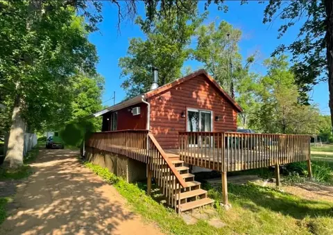 7433 Us Highway 169, Garrison, MN 56450