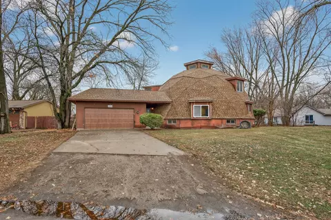 5444 Prospect Ave, White Bear Township, MN 55110