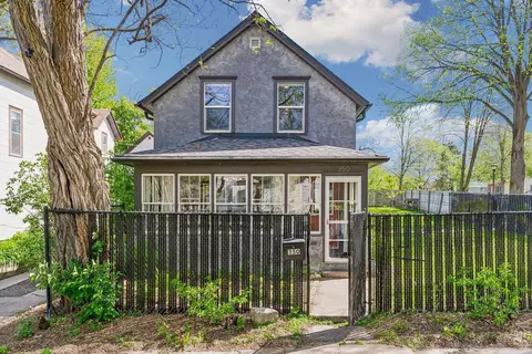 350 Maple St, Saint Paul, MN 55106