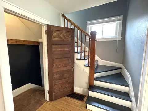 Entry Way - 638 E James St, Ely, MN 55731 photo 2 of 2