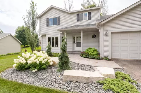 16264 Hudson Ave, Lakeville, MN 55044