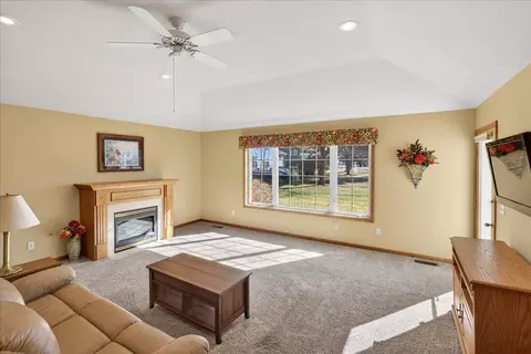 Living - 11615 Parkview Dr, Becker, MN 55308 photo 1 of 3