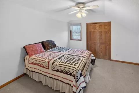 Bedroom - 11615 Parkview Dr, Becker, MN 55308 photo 4 of 7