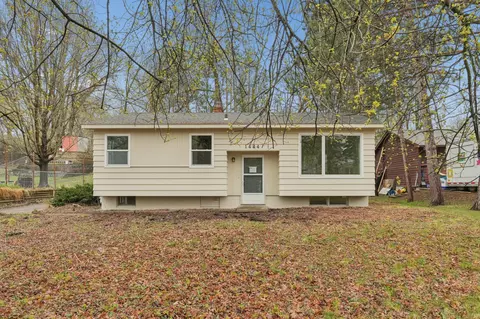 1444 Ames Ave E, Saint Paul, MN 55106