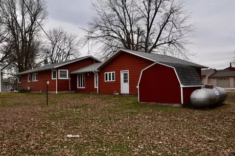 748 Spruce St, Ocheyedan, IA 51354 photo 6