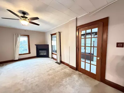 Living - 712 3rd Ave, Madison, MN 56256 photo 1 of 8