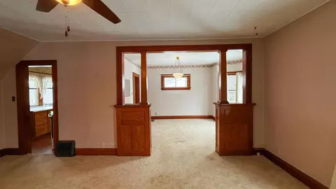 Living - 712 3rd Ave, Madison, MN 56256 photo 4 of 8