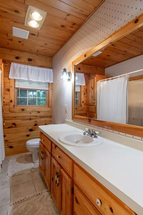 Bath - 30472 Lightning Pass, Cushing, MN 56443 photo 1 of 4