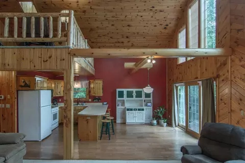 Entry Way - 30472 Lightning Pass, Cushing, MN 56443 photo 2 of 6