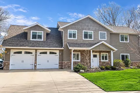 33332 Lone Pine Dr, Browerville, MN 56438