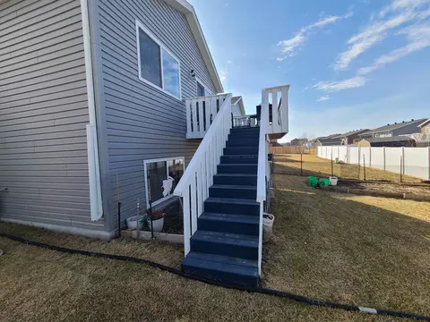 Exterior - 3365 Maple Leaf Loop S, Fargo, ND 58104 photo 7 of 9