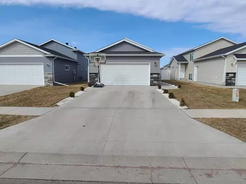 Exterior - 3365 Maple Leaf Loop S, Fargo, ND 58104 photo 2 of 9