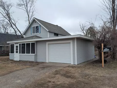 1213 Irvine Ave NW, Bemidji, MN 56601