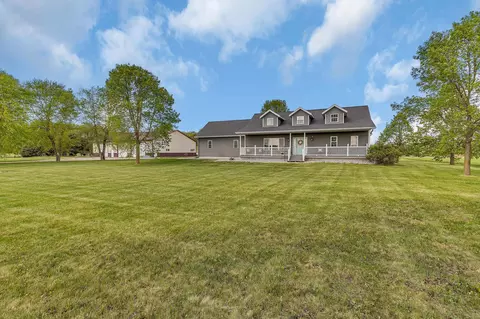 10448 345th St, Saint Joseph, MN 56374