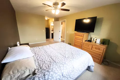Bedroom - 4418 Clover Ln #B, Eagan, MN 55122 photo 3 of 3