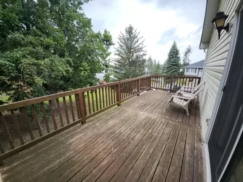 Exterior - 4418 Clover Ln #B, Eagan, MN 55122 photo 5 of 7