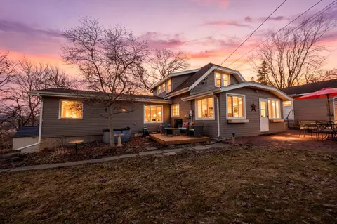 5441 Ridgeway St, White Bear Township, MN 55110