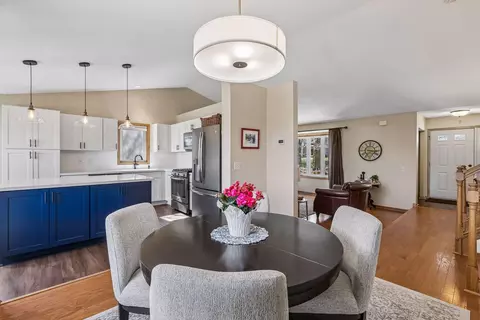 Dining - 13964 Dander Ct, Rosemount, MN 55068 photo 3 of 3