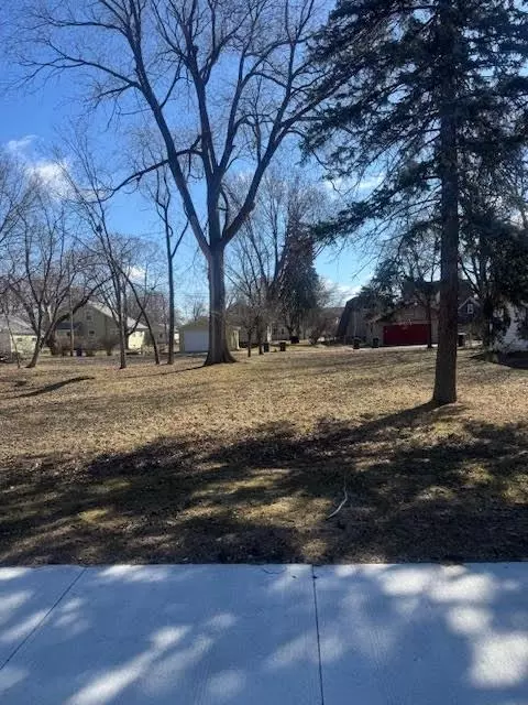 120 8th Ave N, Waite Park, MN 56387